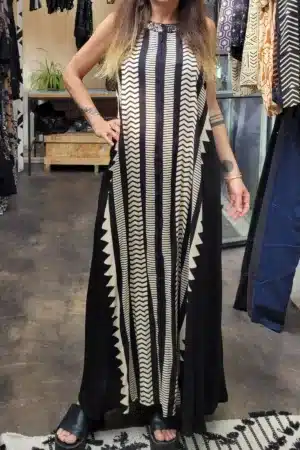 שמלת מקסי כפתורים Nina maxi dress --> Tribal print