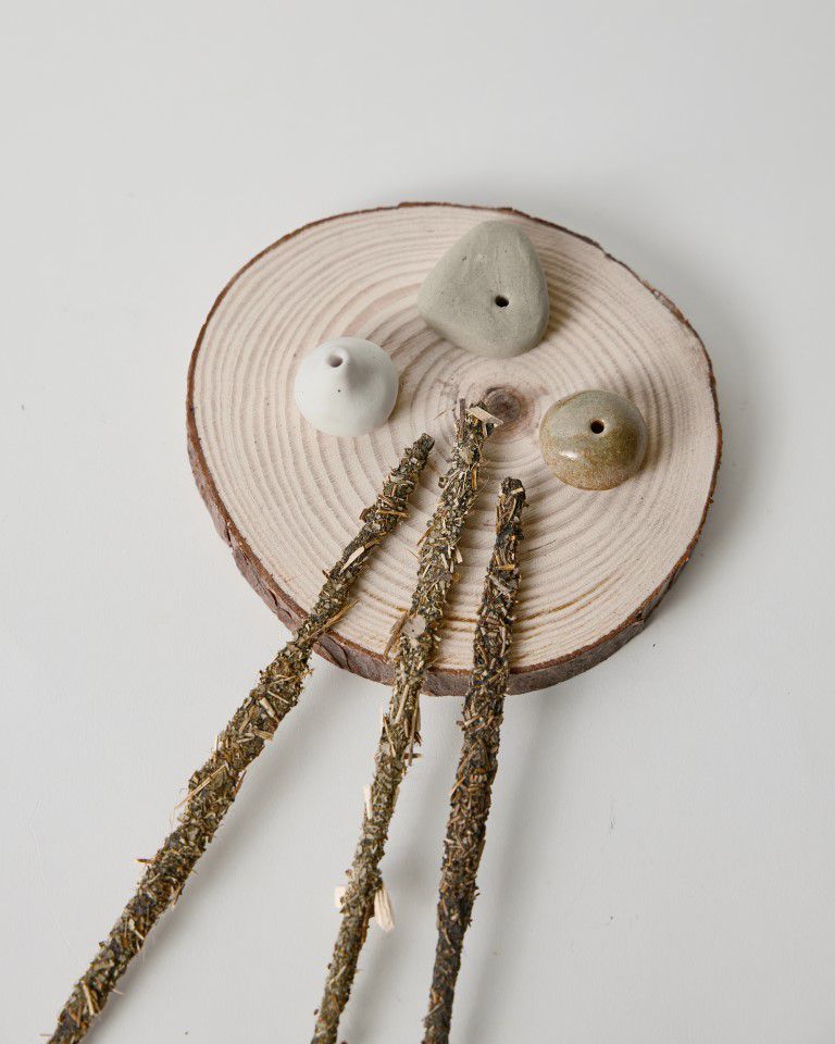 מעמד קרמי לקטורת מקלות OCEAN