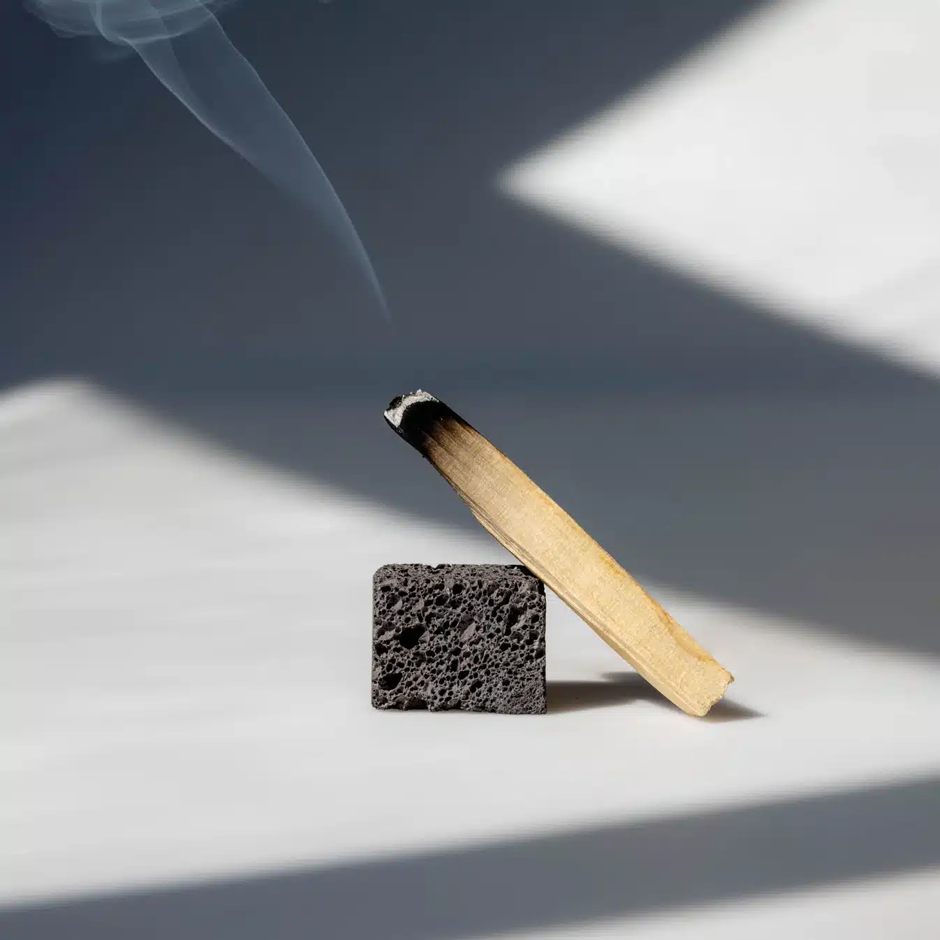 פאלו סנטו מקל טיהור טבעי