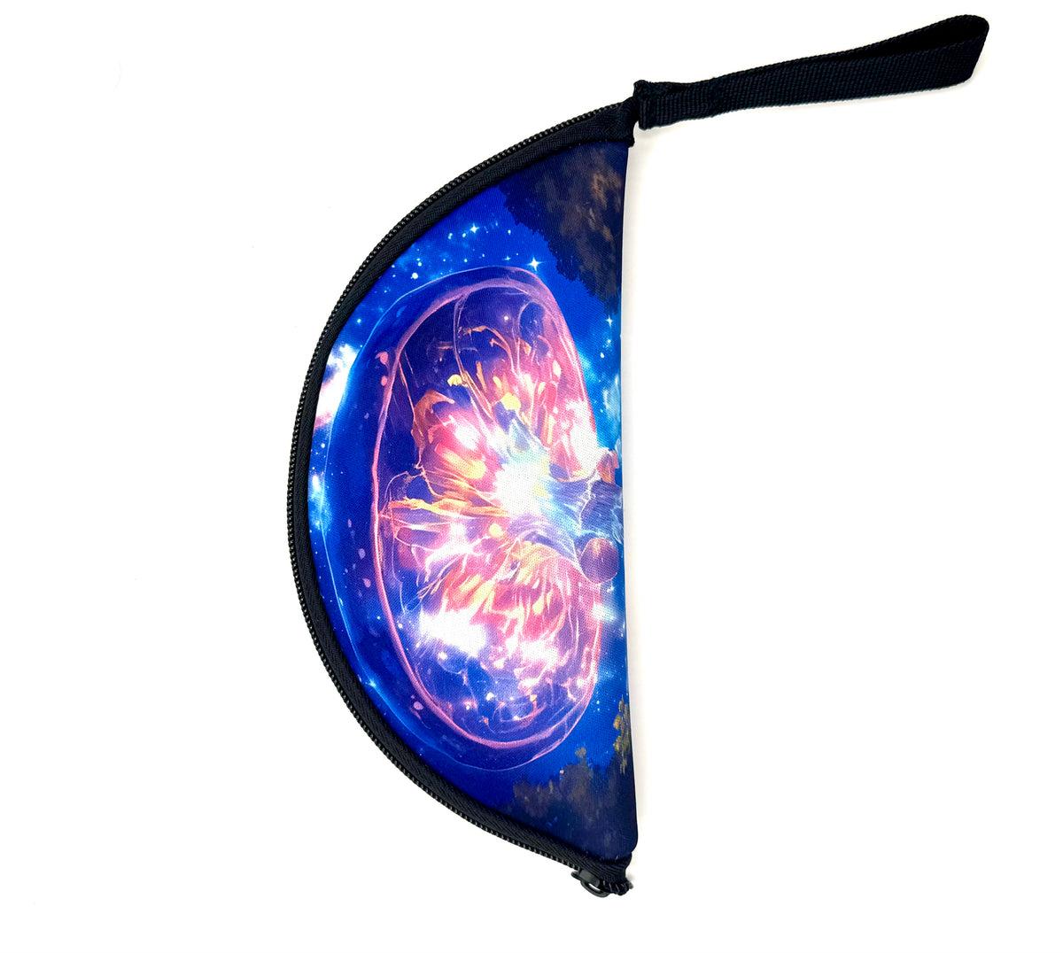 קססונית חצי ירח עם ריץ׳ רץ׳ גדולה