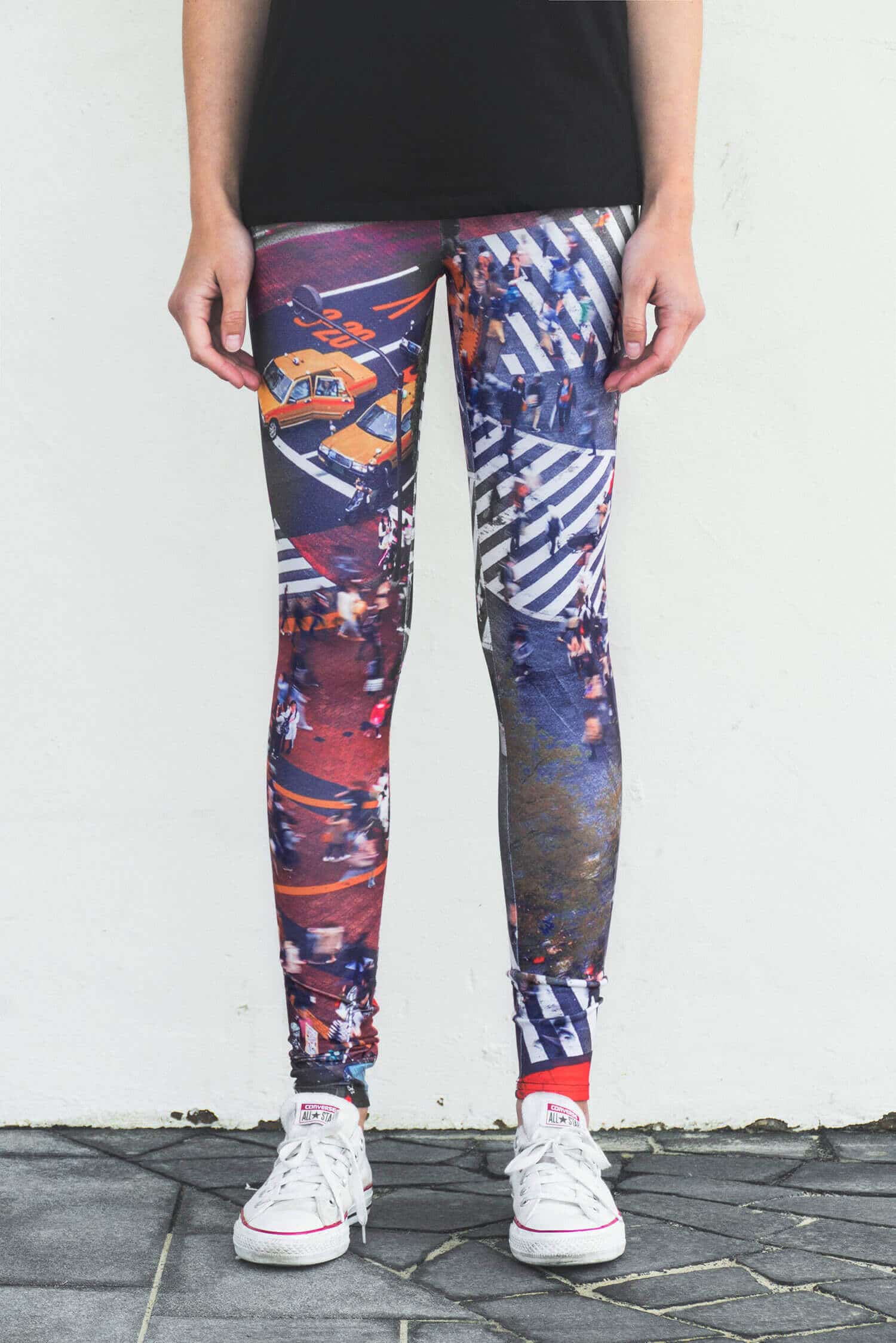 טייץ Unself crossing