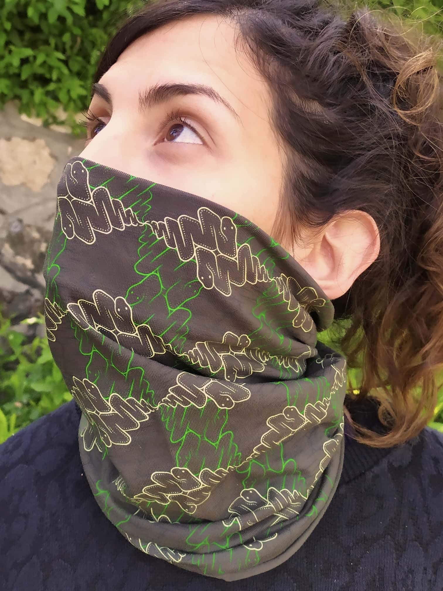 מסיכת פנים Snaxagons Trio symbolika Face Mask